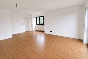 Frisch Renovierte 2 Zimmer Wohnung in Dresden | EBK + BALKON + TIEFGARAGE – Suttnerstraße 2, 1237 Seidnitz/Dobritz, Dresden – Vorschaubild 4