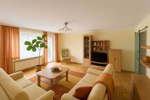 ''Schöne Aussichten''
3-Zimmer-Wohnung mit Balkon
in Wiesbaden-Medenbach – Die vollständige Adresse der Immobilie erhältst du vom Anbieter., 65207 Medenbach, Wiesbaden – Vorschaubild 3