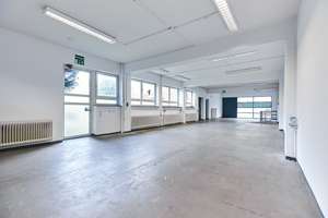Solides Gebäude-Ensemble aus Wohnhaus und Geschäftshaus – Die vollständige Adresse der Immobilie erhältst du vom Anbieter., 42857 Reinshagen, Remscheid – Vorschaubild 8