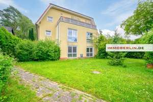 IMMOBERLIN.DE - 2025 exquisit sanierte Wohnung mit Südwestterrasse & Garten