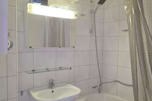 **PF-Pflügerstr.**gemütliche 3-Zi.-DG-Wohnung im 5.OG mit EBK und Balkon** – Pflügerstr. 50, 75175 Au, Pforzheim – Vorschaubild 6