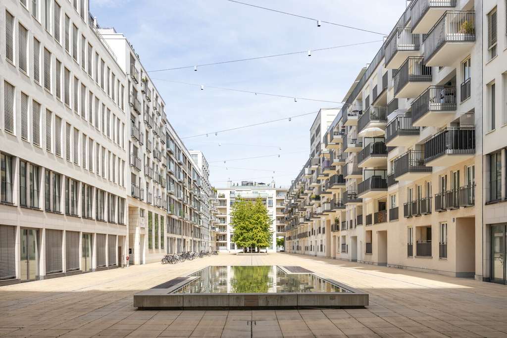 Stadtdomizil in Top-Lage: Geräumige 2-Zimmer-Suite