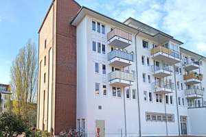 Solide Kapitalanlage mit Fahrstuhl nur 400m vom Park Babelsberg – Die vollständige Adresse der Immobilie erhältst du vom Anbieter., 14482 Babelsberg Nord, Potsdam – Vorschaubild 2