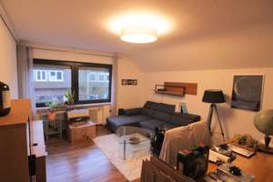 Dachgeschosswohnung mit Balkon in ruhiger Lage! – Schlottfelderstraße 42, 52074 Laurensberg (Statistischer Bezirk), Aachen – Vorschaubild 2