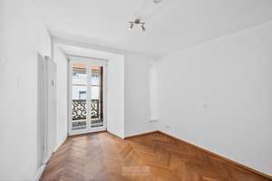 Exklusive 2,5-Zimmer-Altstadtwohnung mit Balkon in hochwertig saniertem Denkmalobjekt – Die vollständige Adresse der Immobilie erhältst du vom Anbieter., 93047 Innenstadt, Regensburg – Vorschaubild 8