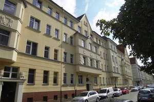WG-Wohnung mit 4 Zimmer!