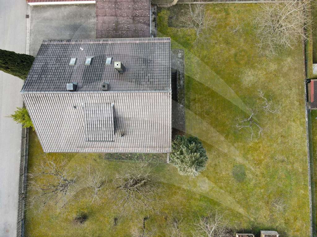 Immobilie in Mallersdorf-Pfaffenberg - Investmentchance: 3 Wohneinheiten plus zusätzliches Baugrundstück - Bild 3