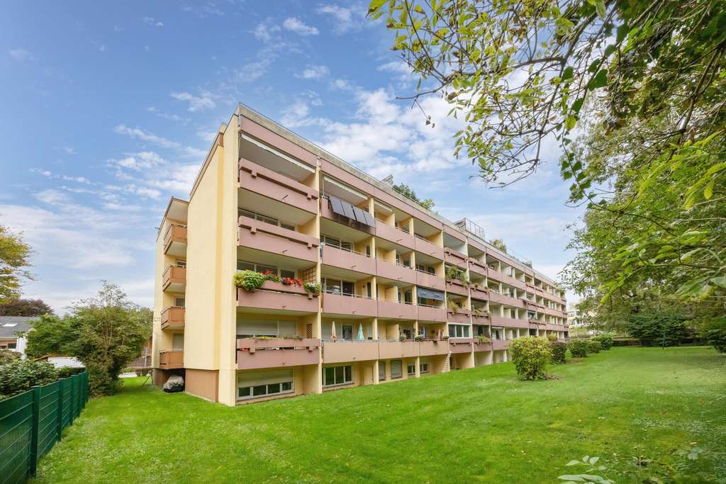 Immobilie in Puchheim - Renovierungsbedürftige 1,5-Zimmer-Wohnung mit Südbalkon in gepflegter Wohnanlage! - Bild 1