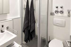 Moderne  2-Zimmer-Wohnung mit Balkon & Stellplatz  – 42853 Nordstadt, Remscheid – Vorschaubild 2