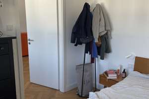 Stilvolle Dachgeschosswohnung im Herzen von Bonn – Thomas-Mann-Straße 50, 53111 Bonn-Zentrum, Bonn – Vorschaubild 2