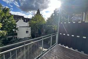 ALTBAUJUWEL MIT BALKON – 2 ZIMMER IN TOP-LAGE – 40233 Flingern Nord, Düsseldorf – Vorschaubild 2