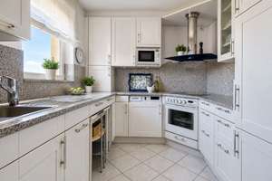 Über den Dächern Aschaffenburgs – großzügige Dachgeschosswohnung mit Dachterrasse und Schlossblick – Die vollständige Adresse der Immobilie erhältst du vom Anbieter., 63741 Nilkheim, Aschaffenburg – Vorschaubild 8