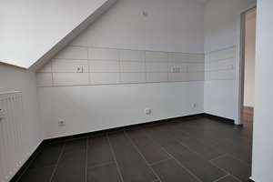 Moderne 2-Raum-Dachgeschoß in zentraler Lage!!! – Pleißbachstr. 3, 9113 Schloßchemnitz, Chemnitz – Vorschaubild 10