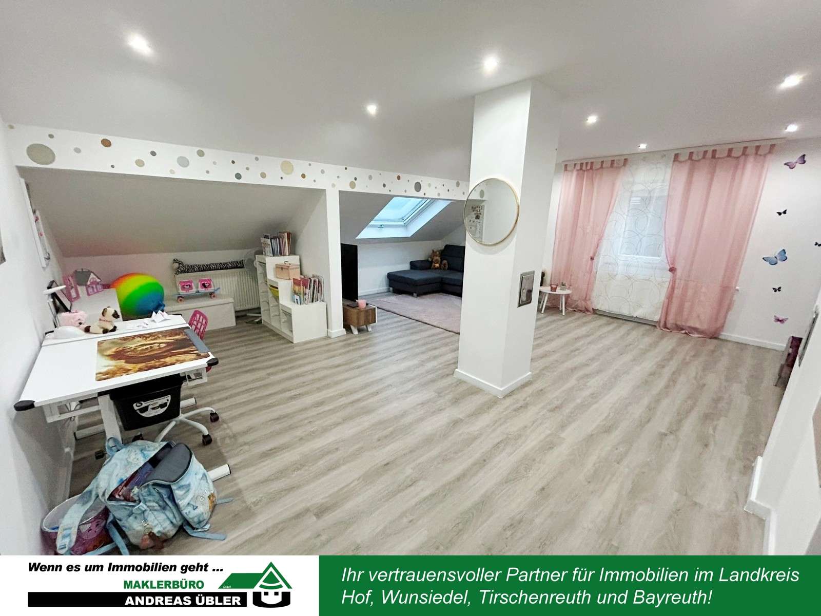 Immobilie in Bad Alexandersbad - Einziehen & genießen - Wohnglück mit Aussicht - Bild 2