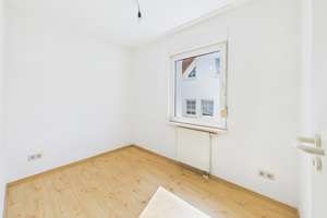 Ruhige Lage in Mainz Laubenheim mit Terrasse, Balkon und eigener Garage – Die vollständige Adresse der Immobilie erhältst du vom Anbieter., 55130 Laubenheim, Mainz – Vorschaubild 6