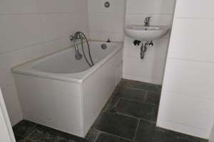 3-Zimmer-Wohnung im 3.OG – Brückenstraße 20, 47053 Hochfeld, Duisburg – Vorschaubild 4