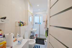 2 Zimmer Eigentumswohnung mit renoviertem Badezimmer in Berlin-Wilmersdorf – Die vollständige Adresse der Immobilie erhältst du vom Anbieter., 10717 Wilmersdorf, Berlin – Vorschaubild 3