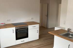 Sehr schöne und sanierte 3-Zimmer Wohnung mit Einbauküche *Ab SOFORT Verfügbar* – Vereinsstraße 11, 47799 Cracau, Krefeld – Vorschaubild 2