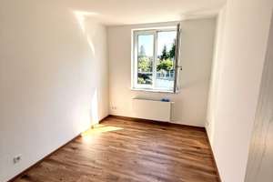 Tolle Eigentumswohnung mit Terrasse und Garage in Chemnitz/ Adelsberg  zu verkaufen! – Georgistraße 97, 9127 Adelsberg, Chemnitz – Vorschaubild 3