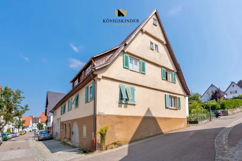 4-unit Multi-family House – Kernen im Remstal – historic ensemble with garden land - 3