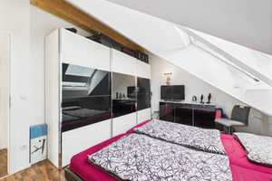 Lichtdurchflutete Dachgeschosswohnung mit Süd-Loggia in München-Untermenzing – München – Vorschaubild 18