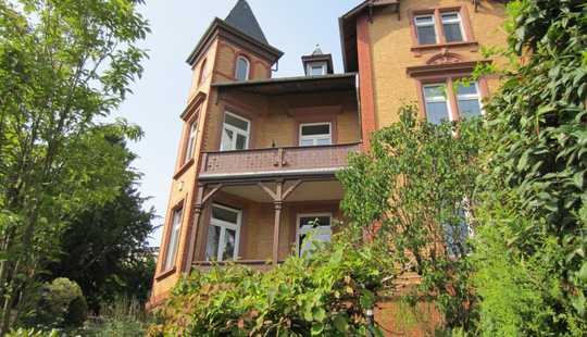 Bild von Bad-Soden: Stilvoller Altbau mit viel Potenzial – Großzügige 303 m² in begehrter Lage!