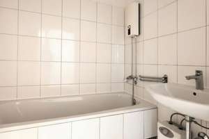 Schöne, helle und bezugsfertige 3,5-Zimmer-Wohnung mit Balkon, im Essener Südviertel* – Richard-Wagner-Straße 40, 45128 Südviertel, Essen – Vorschaubild 27