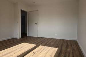 **Heimelig im Südostviertel - Modern, renoviert, neuer Laminatboden** – Steeler Str. 95, 45139 Südostviertel, Essen – Vorschaubild 3