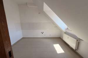 Schnucklige 3-Zimmer-Maisonette-Wohnung in WI-Mitte – Bertramstr. 22, 65195 Westend / Bleichstraße, Wiesbaden – Vorschaubild 4