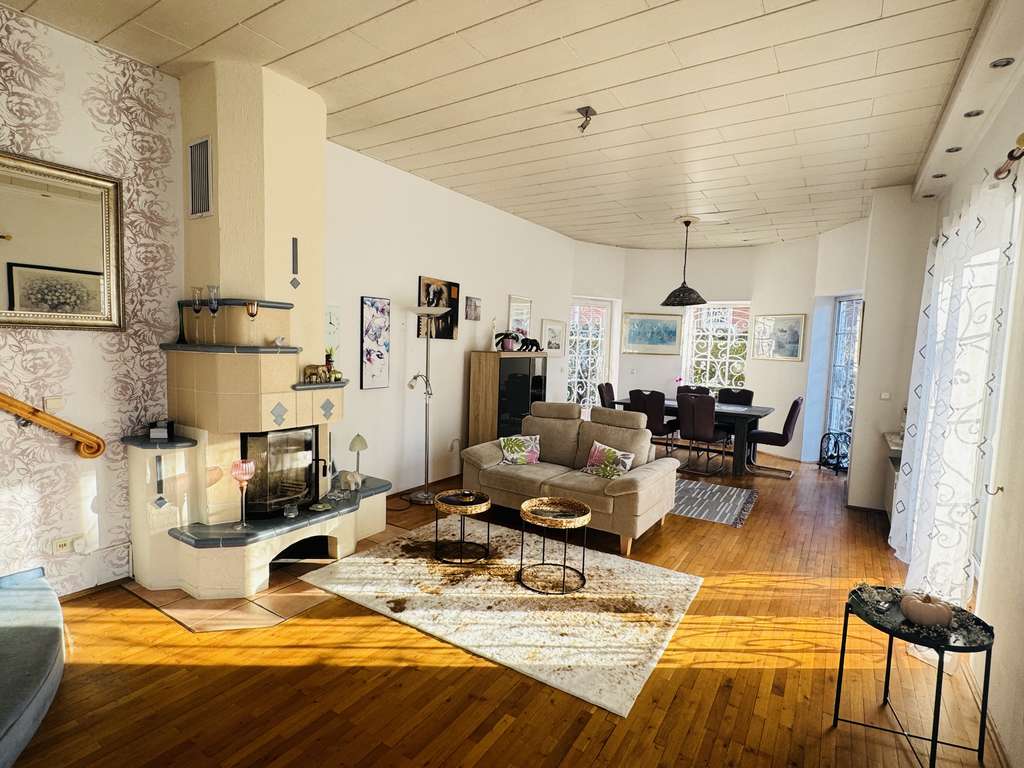 Immobilie in Rangsdorf - Zweifamilienhaus in beliebter Wohnlage   ***Besichtigungen erst ab April 2026 möglich !!*** - Bild 4