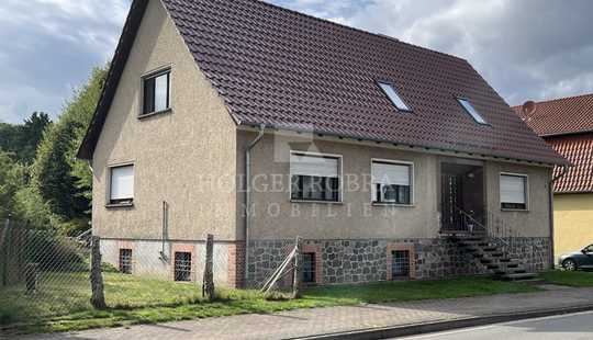 Bild von Großes Einfamilienhaus mit schönem Grundstück!