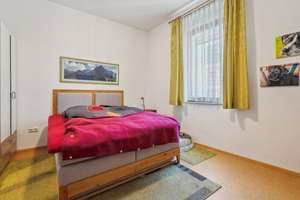 Mehrfamilienhaus mit Nebengebäude in toller Lage von Würzburg – Die vollständige Adresse der Immobilie erhältst du vom Anbieter., 97072 Sanderau, Würzburg – Vorschaubild 11