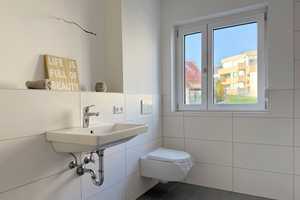 PROVISIONSFREI & bezugsbereit: Urbanes Reihenmittel-Townhouse zum Erstbezug in Weinstadt Endersbach – Rems-Murr-Kreis – Vorschaubild 15