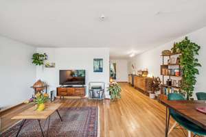 Helle 3-Zimmer-Wohnung mit umlaufendem Balkon direkt am Englischen Garten in München-Schwabing – Die vollständige Adresse der Immobilie erhältst du vom Anbieter., 80805 Alte Heide-Hirschau, München – Vorschaubild 4
