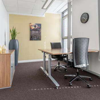 Privater Büroraum für 1 Person in Regus ZeltnerEck