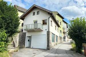RESERVIERT ! Stadt Zwiesel: Wohnhaus mit Halle/Werkstatt + Sanierungsobjekt Wohnhaus m. Laden - zent – Regen (Kreis) – Vorschaubild 1