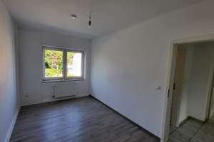 Helle 3,5 Raum Wohnung in GE-Schalke-Nord, zentrale Lage, provisionsfrei – Kurt-Schumacher-Str. 188, 45881 Schalke-Nord, Gelsenkirchen – Vorschaubild 7