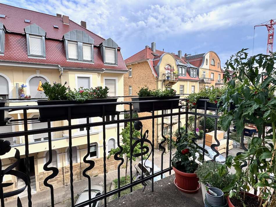 Balkon 2.OG links