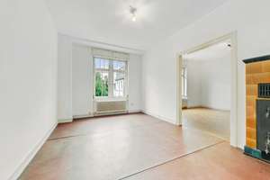 Altbaucharme mit Charakter: Großzügige 4-Zimmer-Wohnung – Die vollständige Adresse der Immobilie erhältst du vom Anbieter., 76185 Mühlburg, Karlsruhe – Vorschaubild 3