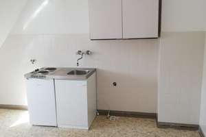 3 1/2 Zimmer Wohnung im 1 Obergeschoss eines Zweifamilienhauses – Höfener Str. 109, 90431 Höfen, Nürnberg – Vorschaubild 12