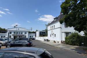 Historisches Zweifamilienhaus im denkmalgeschützten Ensemble „Alter Bahnhof Nippes“