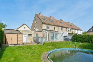 Reihenendhaus mit großem Grundstück, Pool und wohnmobilgeeigneter Doppelgarage – Die vollständige Adresse der Immobilie erhältst du vom Anbieter., 48431 Rheine – Vorschaubild 4
