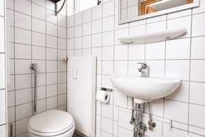 Attraktive Kapitalanlage in Erlangen – vermietete 3-Zimmer-Wohnung in Bestlage – Die vollständige Adresse der Immobilie erhältst du vom Anbieter., 91054 Markgrafenstadt, Erlangen – Vorschaubild 11