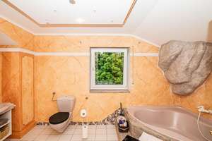 Weitläufiges Grundstück, Wohnhaus mit vielseitigen Hallen, Scheunen und PV-Power – Die vollständige Adresse der Immobilie erhältst du vom Anbieter., 93473 Arnschwang – Vorschaubild 27