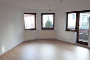 Schöne 1-Zimmer-Wohnung mit Küche und TG-Stellplatz (frei ab 01.07.2026).