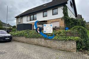 Großzügiges Einfamilienwohnhaus mit vermieteter Einliegerwohnung in toller Aussichtslage – Die vollständige Adresse der Immobilie erhältst du vom Anbieter., 56821 Ellenz-Poltersdorf – Vorschaubild 1