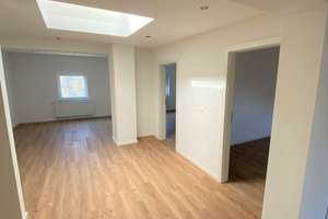 Attraktive City Wohnung 11 - WG geeignet – Mercedesstr. 13, 70372 Veielbrunnen, Stuttgart – Vorschaubild 4