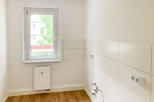 Für die Generation 50 plus: 2-Raum-Wohnung mit Balkon und Bad mit Dusche, frisch saniert – Löbauer Str. 75, 4347 Schönefeld-Ost, Leipzig – Vorschaubild 5