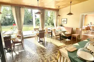Hotel/ Appartementhaus/ Büro/ Praxis/ Altenpflege im Wesertal – Jahnweg 1a, 37688 Höxter (Kreis) – Vorschaubild 9