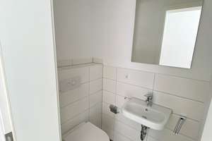 Traumhafte 4 Zimmer Familienwohnung mit Balkon – Die vollständige Adresse der Immobilie erhältst du vom Anbieter., 99086 Johannesvorstadt, Erfurt – Vorschaubild 9